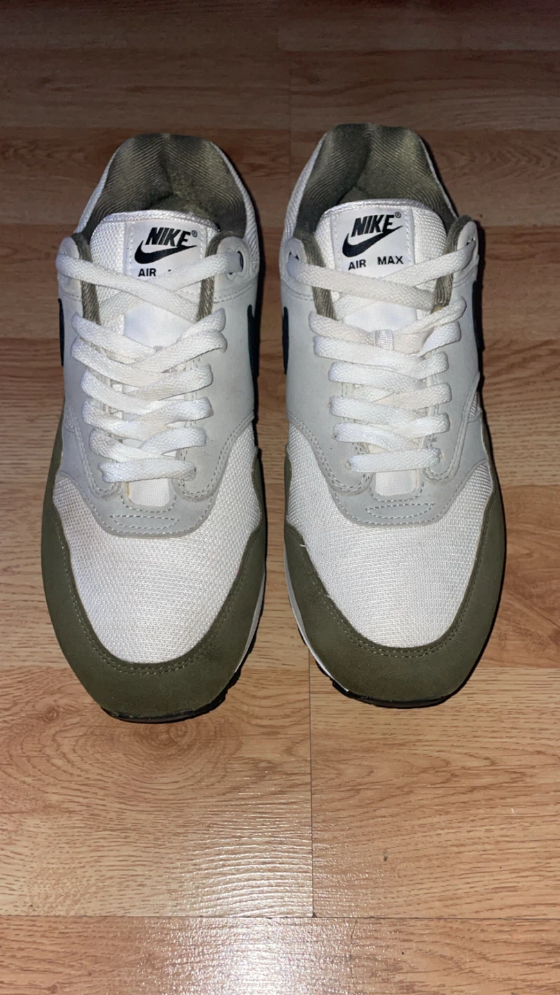 Size 10 men’s airmax 30$ - photo 2