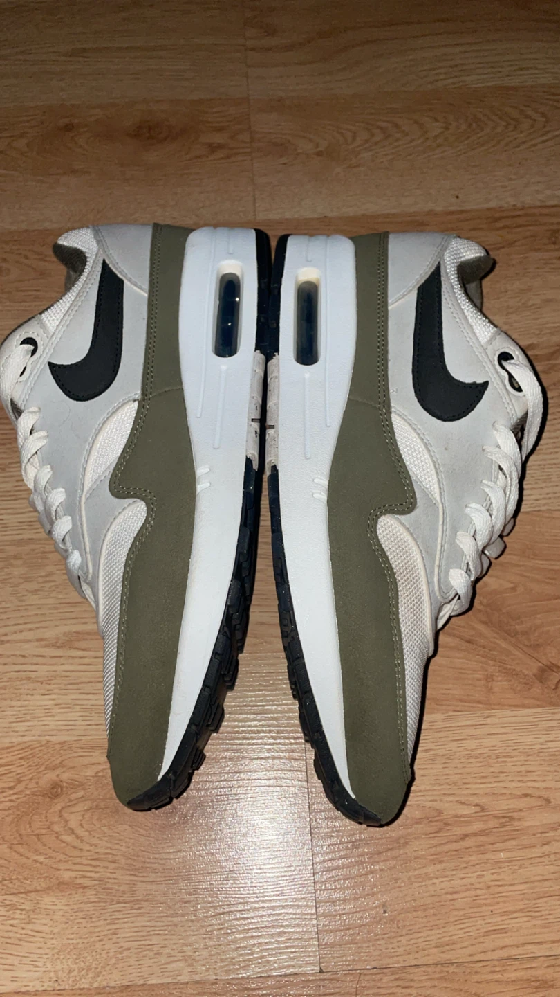 Size 10 men’s airmax 30$ - photo 3