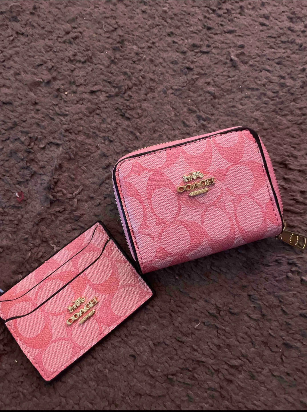 Coach Pink Signature SET   Bag, Wallet, and Cardholder Set - photo 4