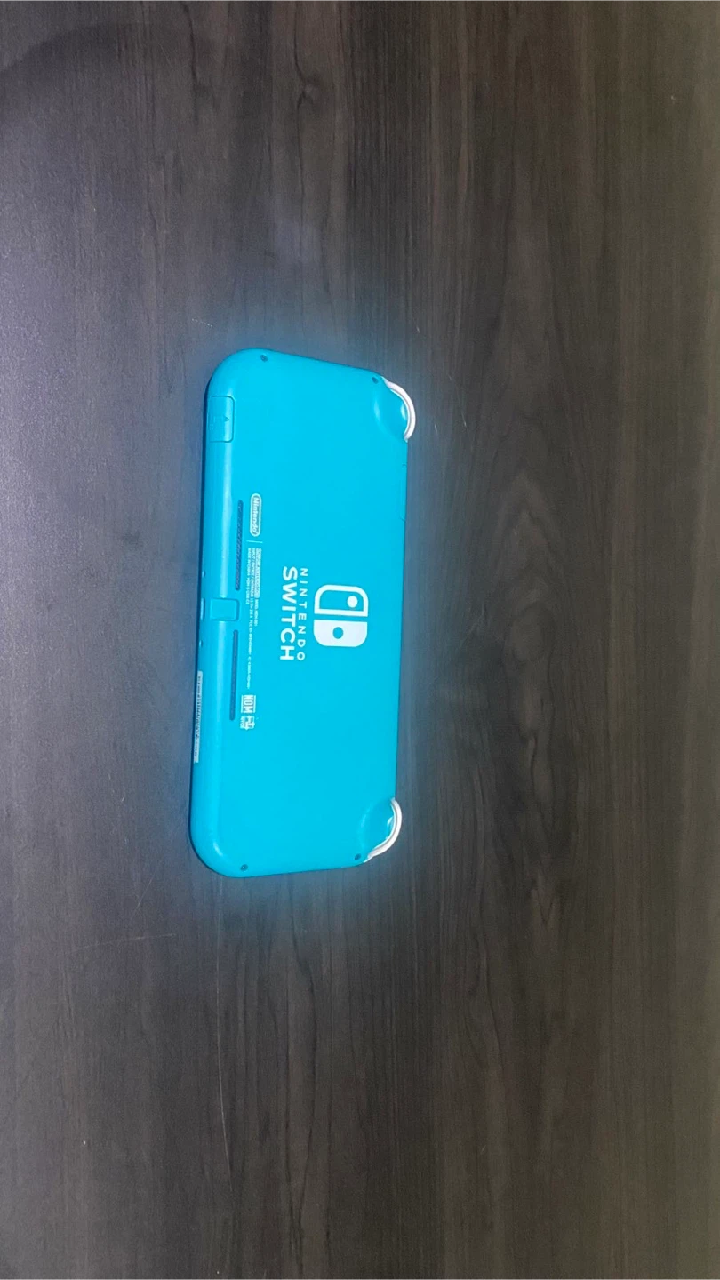 Turquoise Nintendo Switch Lite - photo 2