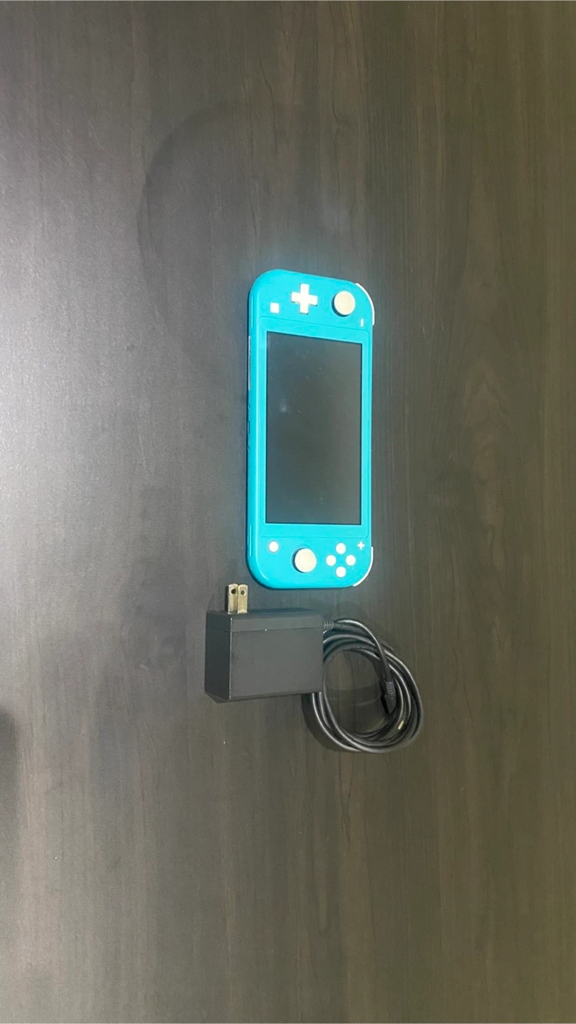 Turquoise Nintendo Switch Lite - photo 3