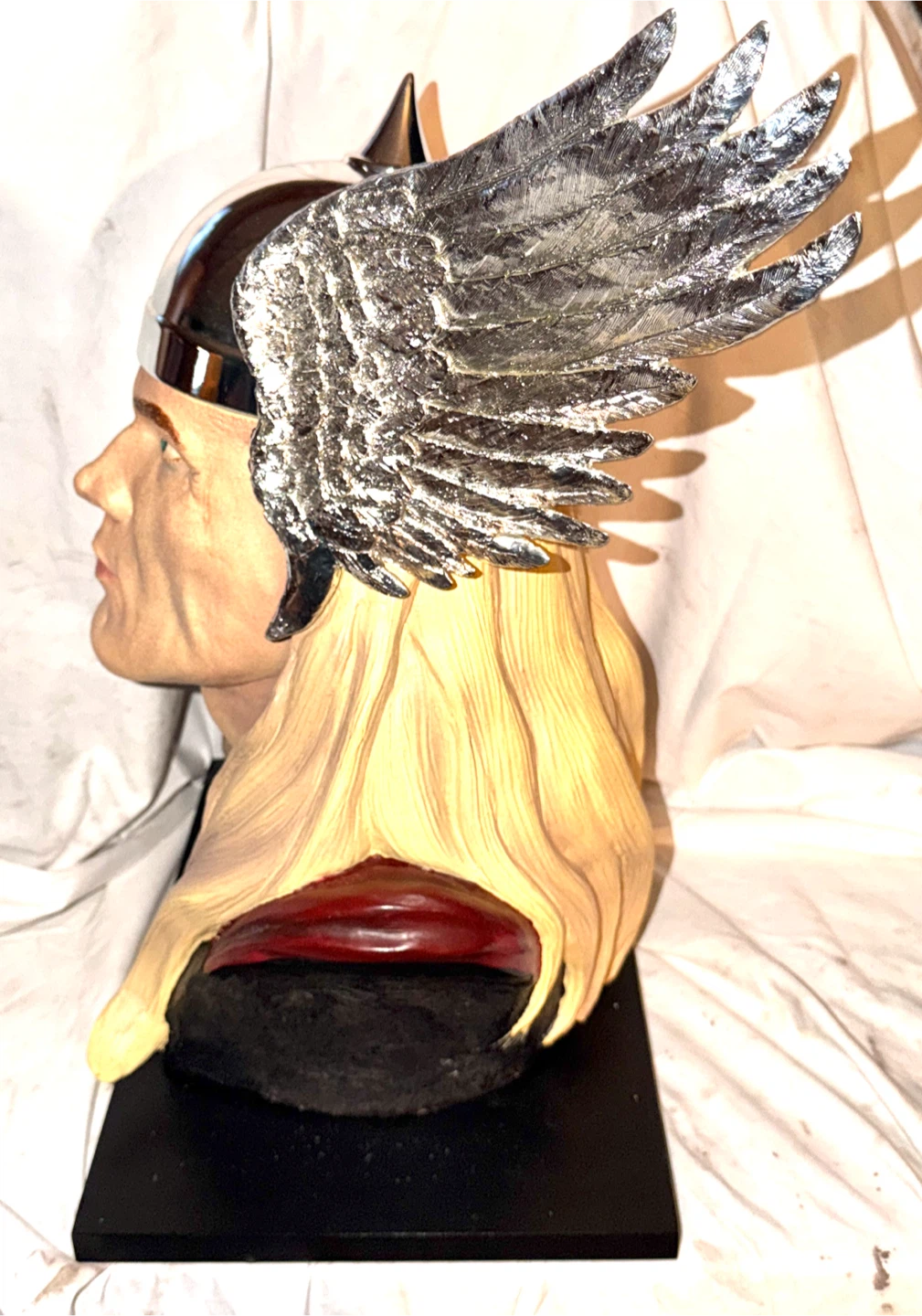 Marvel Thor Life Size Bust by Alex Ross - photo 4