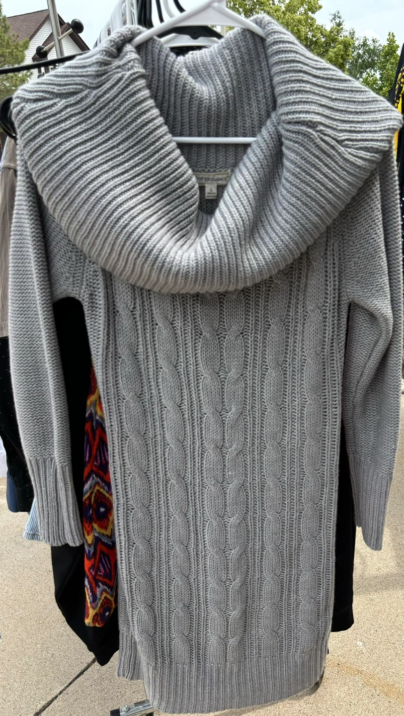 Proof of Excellence Gray Cable Knit Sweater