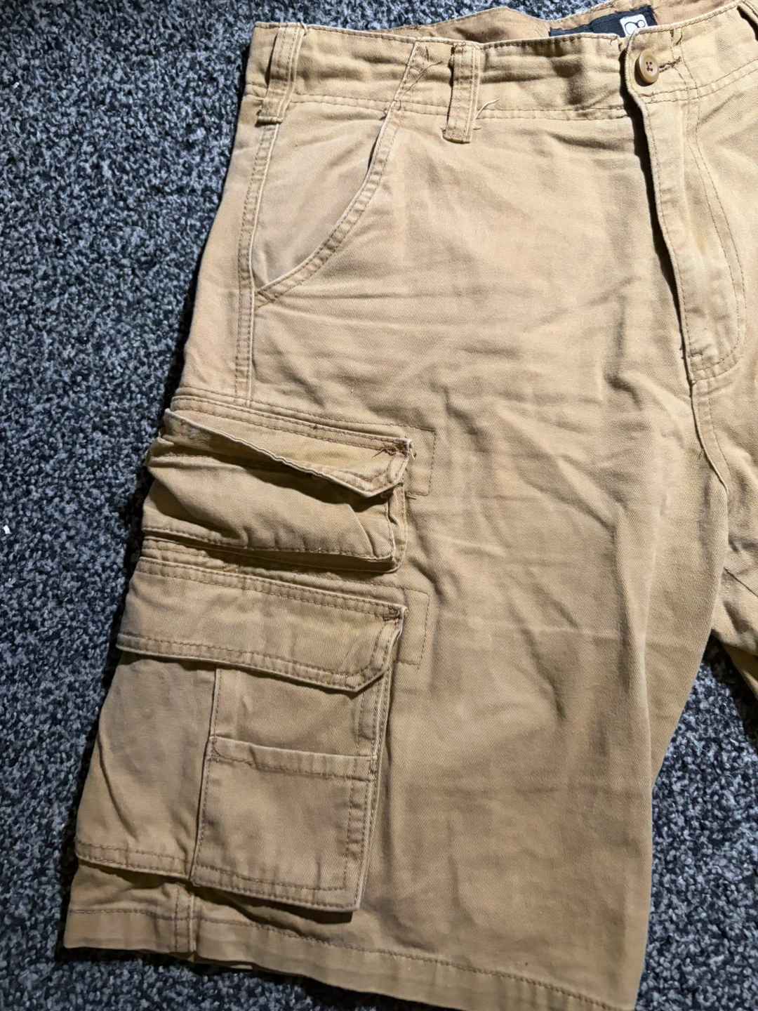 Brown cargo shorts - photo 2