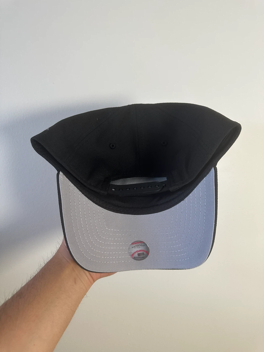 New Era 9FORTY Adjustable Baseball Cap - Black - photo 4