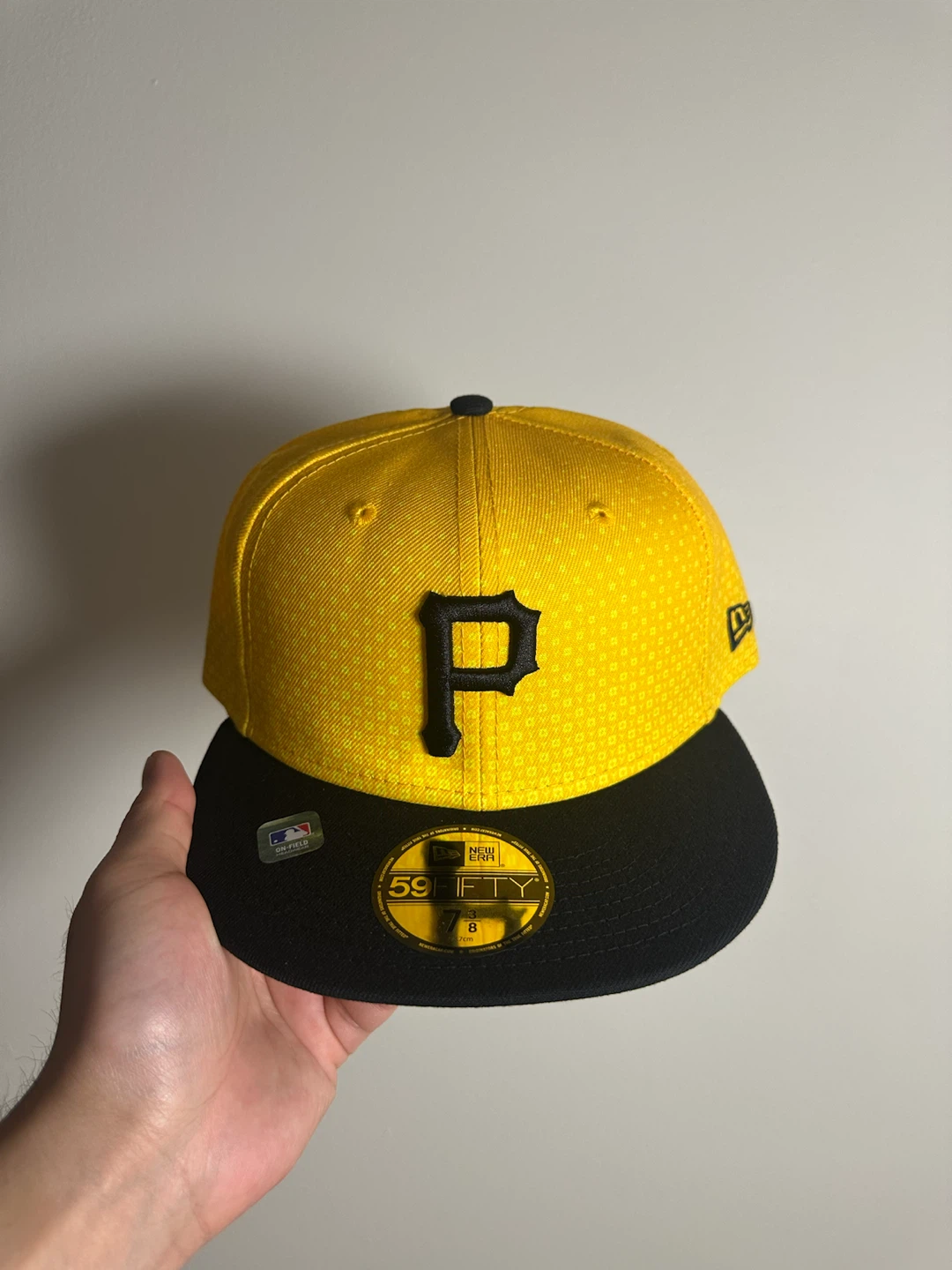 New Era Pittsburgh Pirates 59FIFTY Hat Size 7 3/8