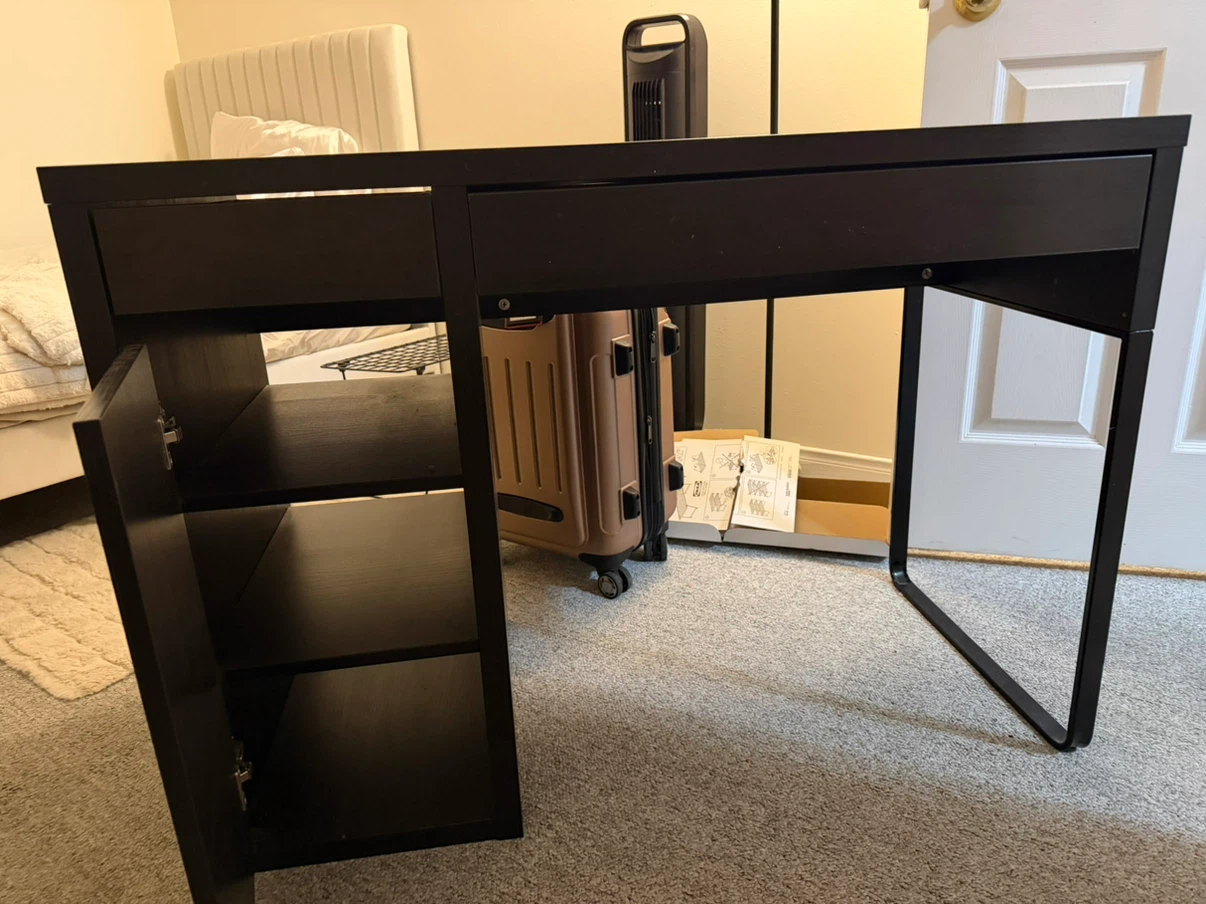 IKEA Micke Desk Black - photo 3