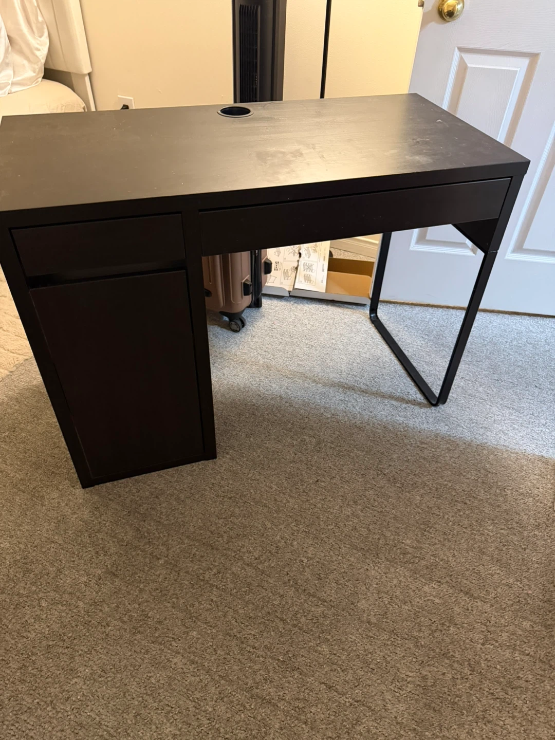 IKEA Micke Desk Black - photo 4