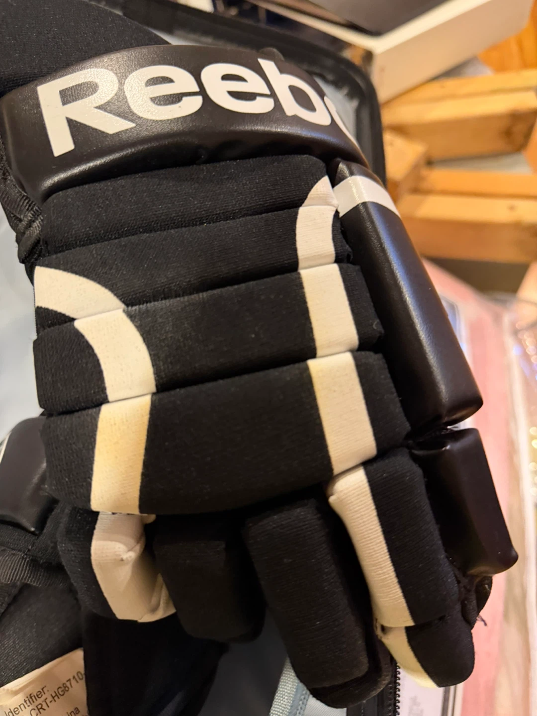 Reebok Gloves and Bauer Helmet Set - photo 3