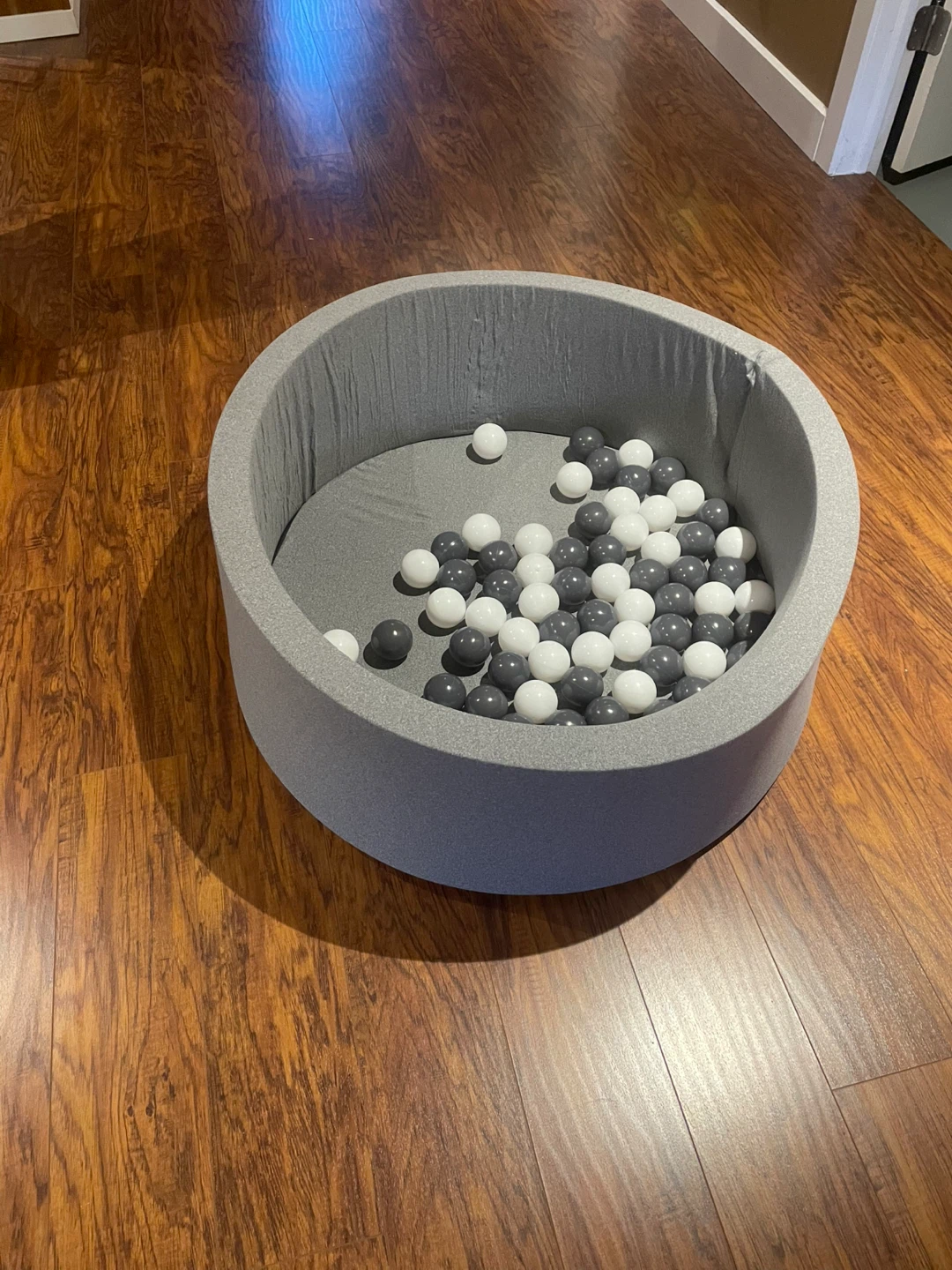 Grey Foam Ball Pit with White and Grey Balls