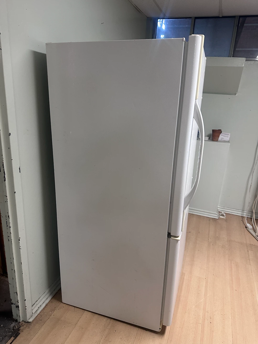 Kenmore Refrigerator - photo 2