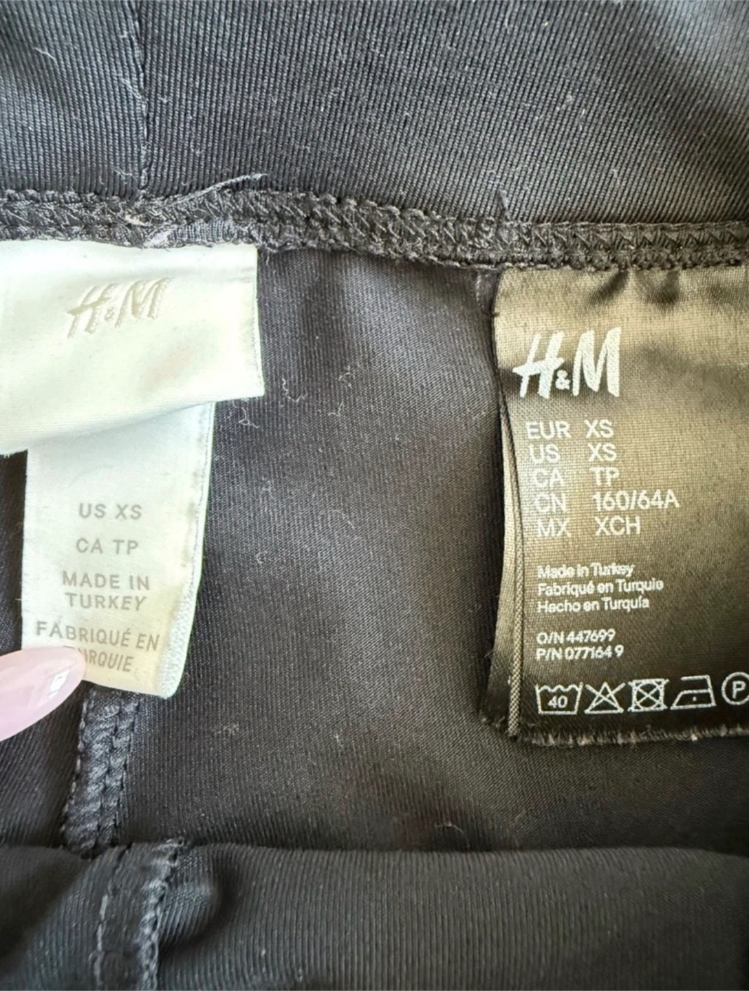 H&M Black Bike Shorts - photo 2