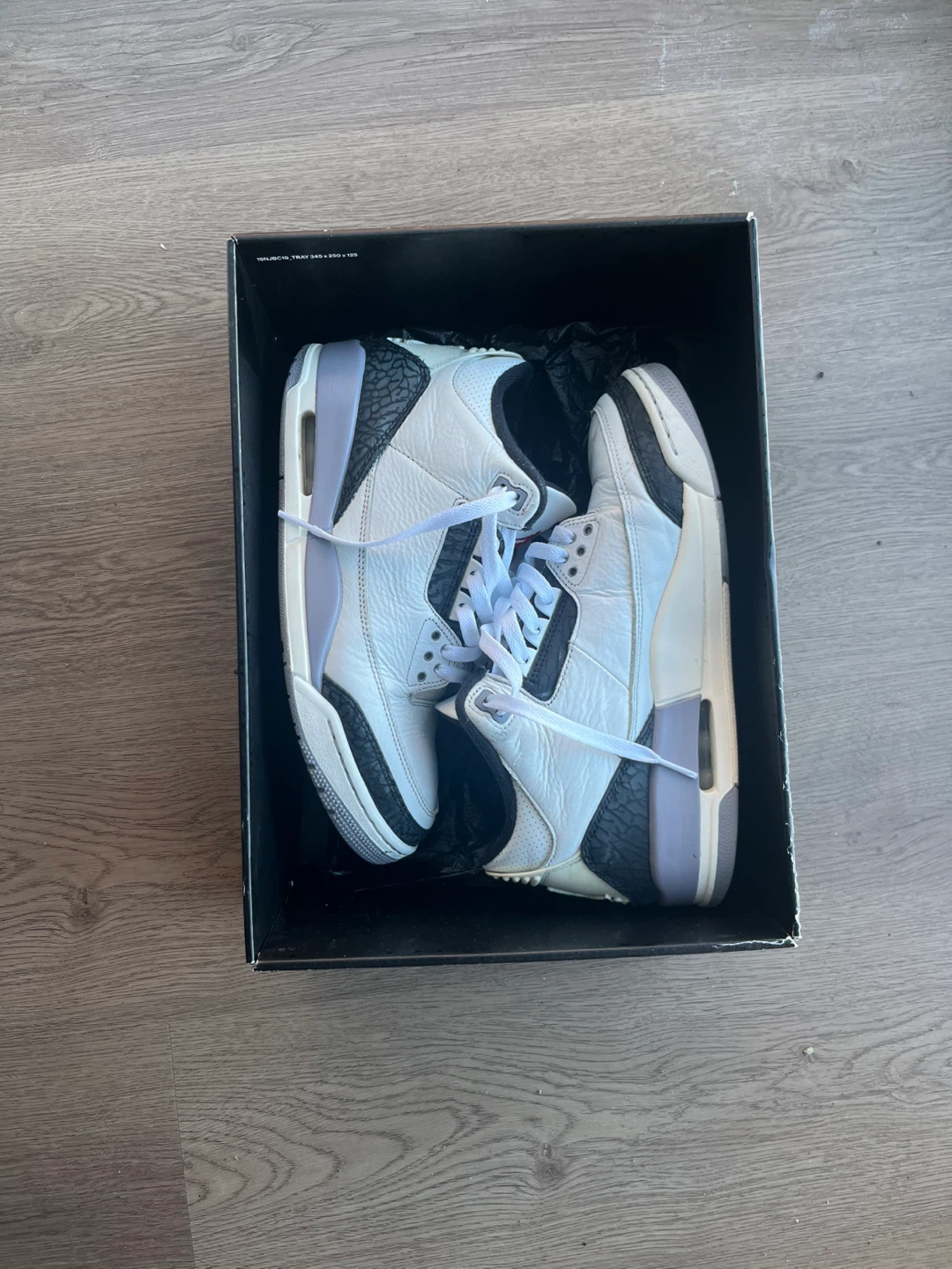 Jordan 3 Retro grey Cement