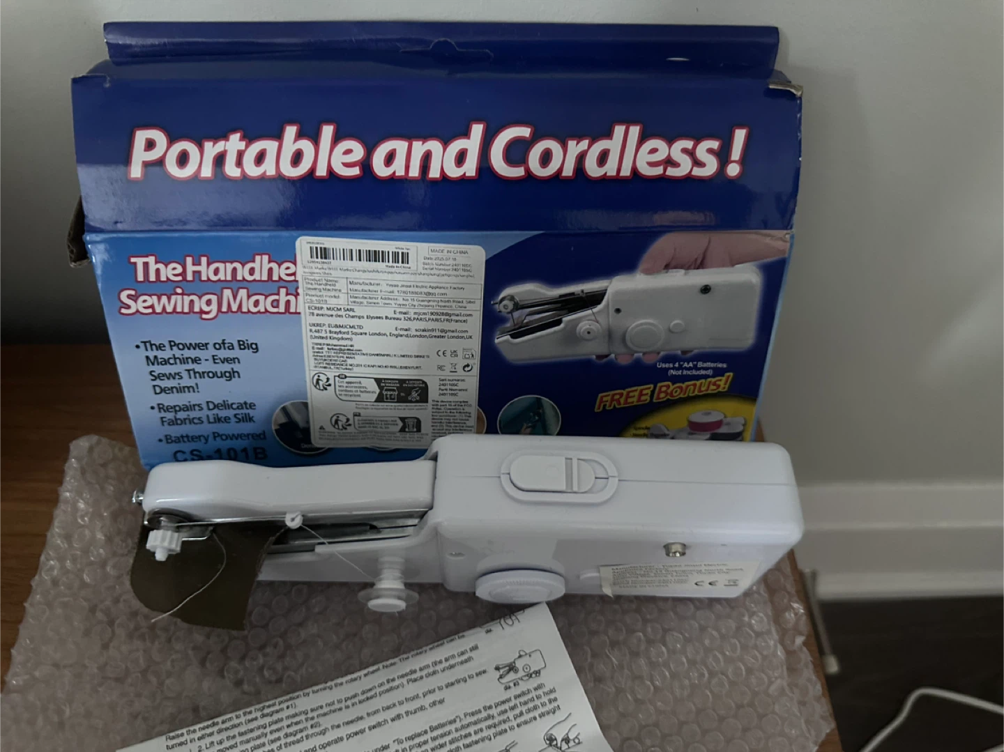 New Handy Stitch CS-101B Handheld Sewing Machine - photo 2