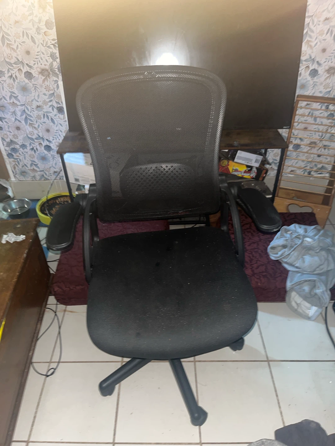 Black Mesh Office Chair PRICE IS NEGOTIABLE