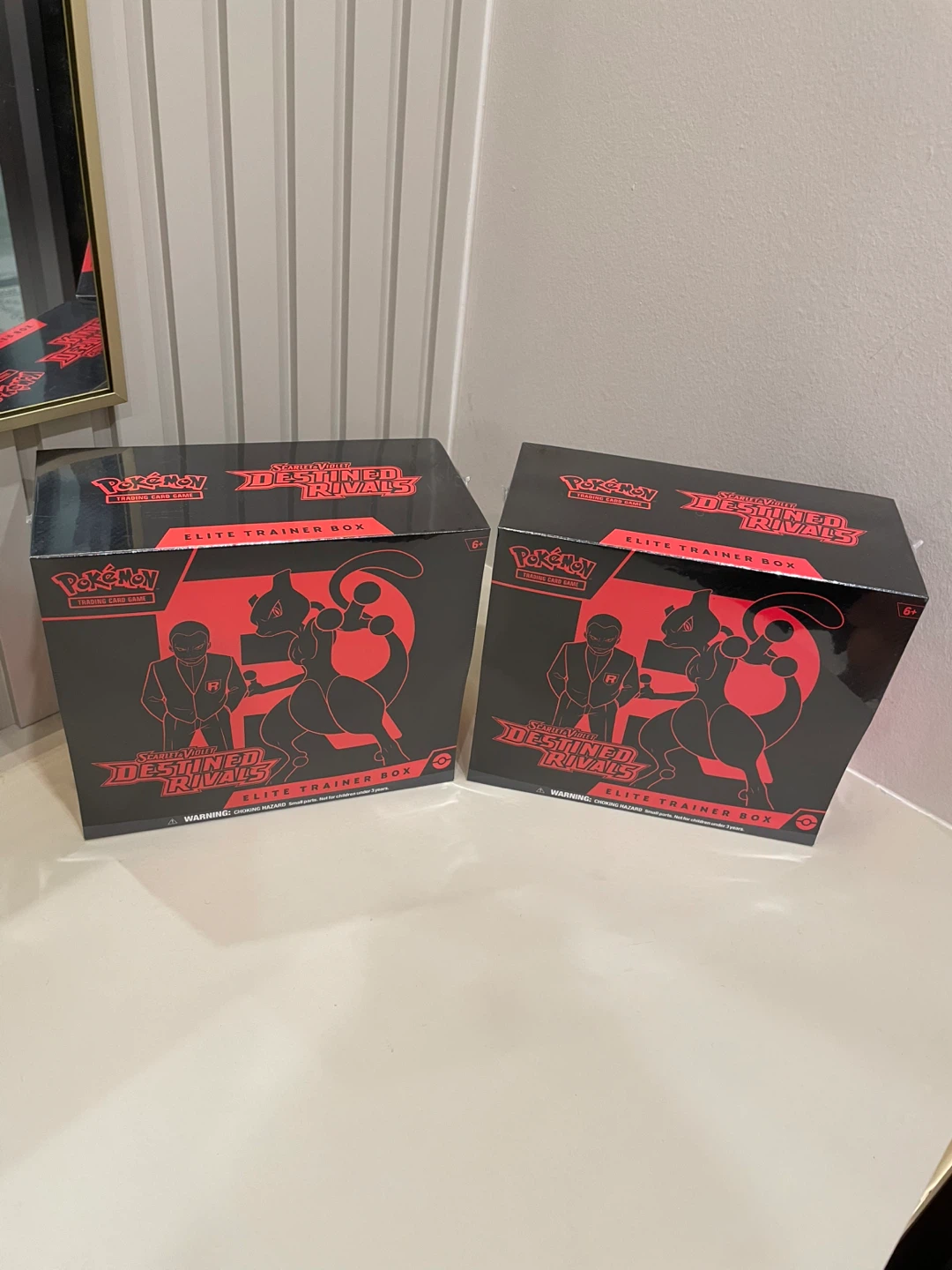 Destined Rivals ETB MINT