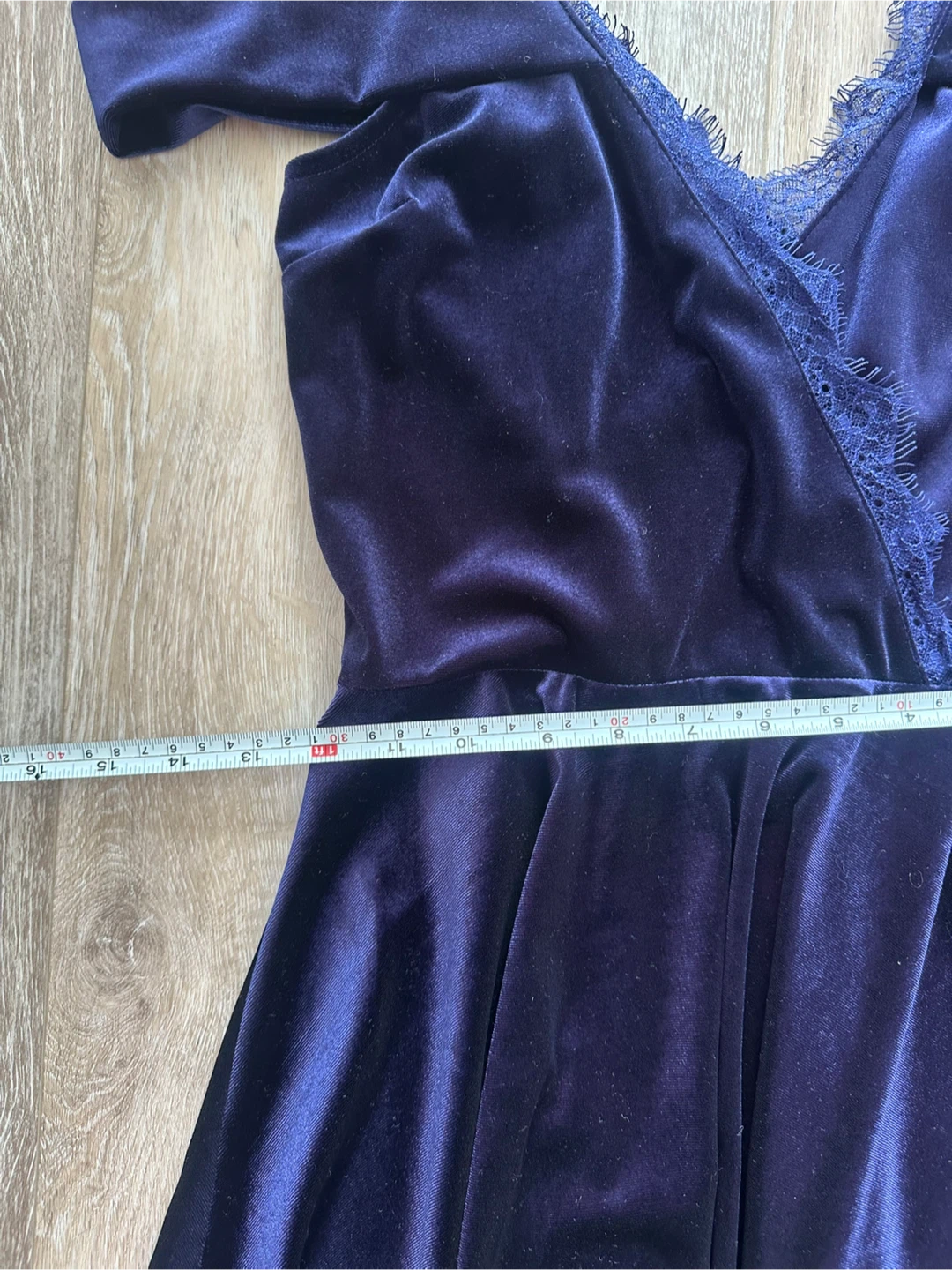LULUS Navy Purple Velvet Off-Shoulder Dress M - photo 5