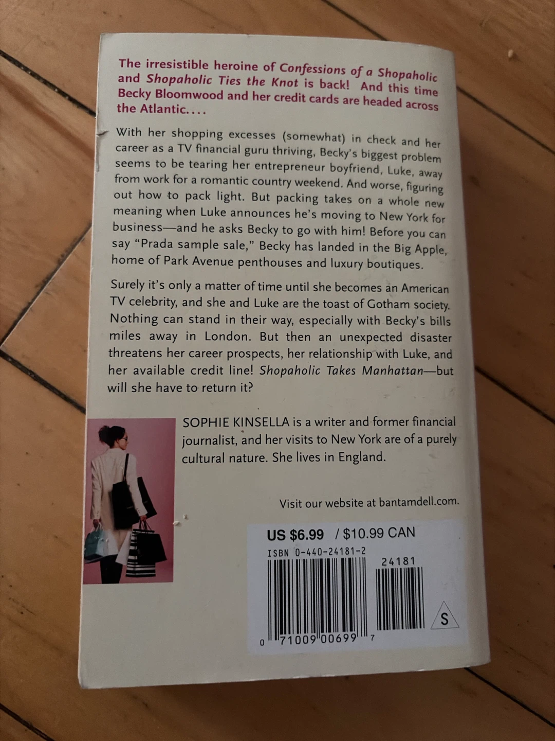 Shopaholic Takes Manhattan by Sophie Kinsella - photo 2