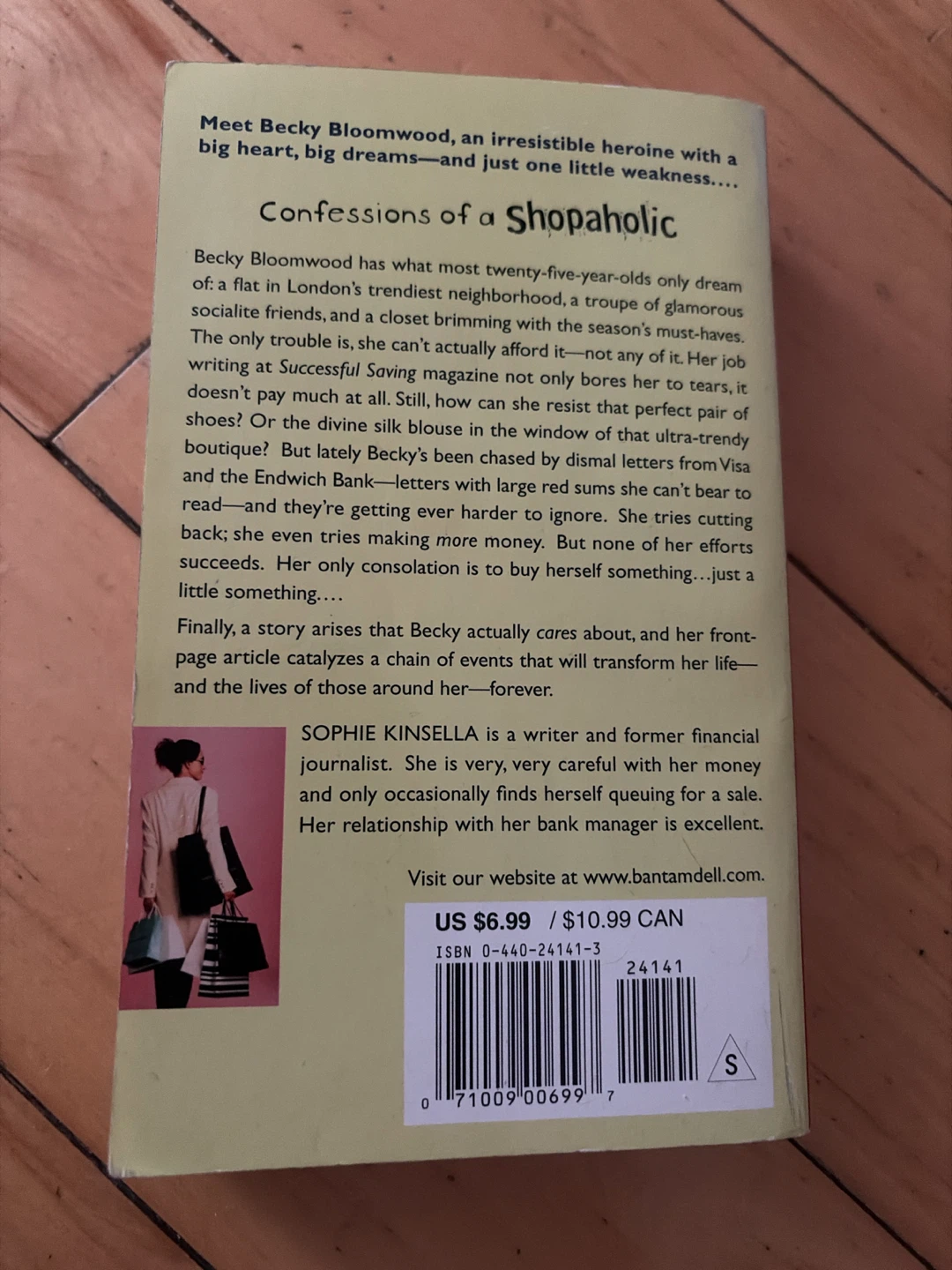 Confessions of a Shopaholic by Sophie Kinsella - photo 2