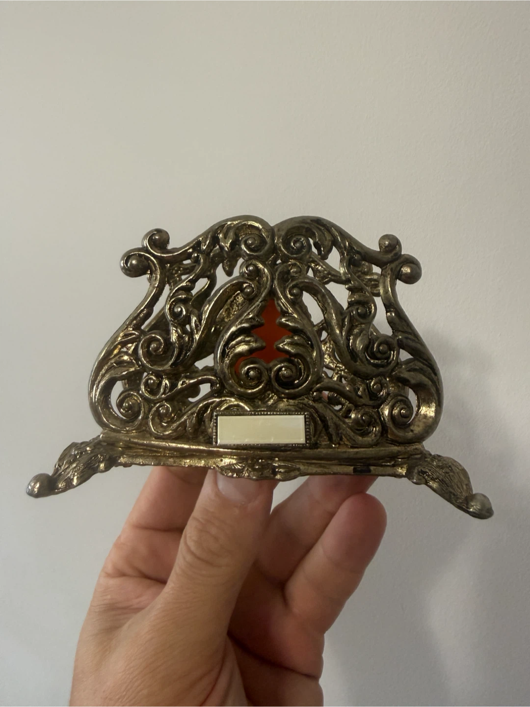 Vintage Metal Cameo Napkin Holder - photo 3