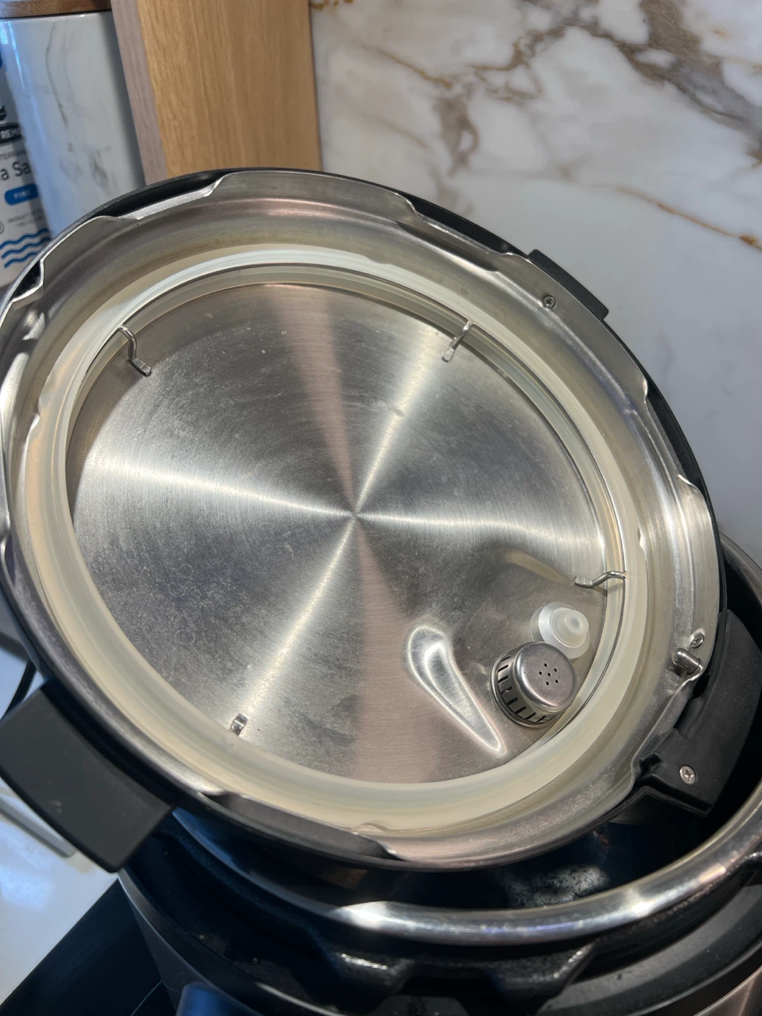 Instant Pot Duo 7-in-1 Electric Pressure Cooker - photo 3