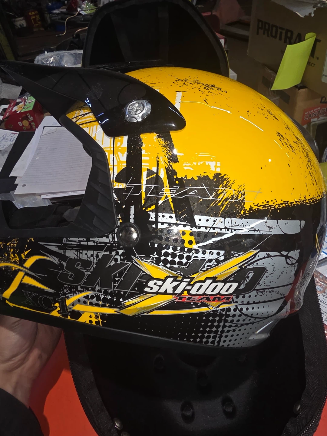 Skidoo helmet