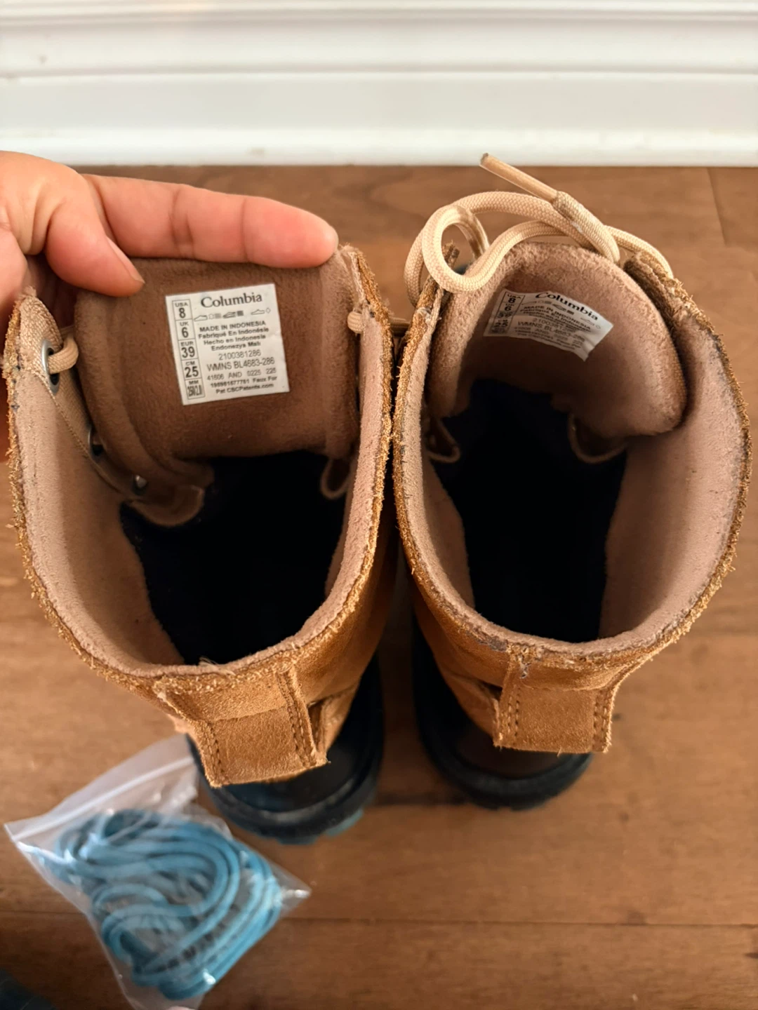 Columbia Waterproof Boots Size 8