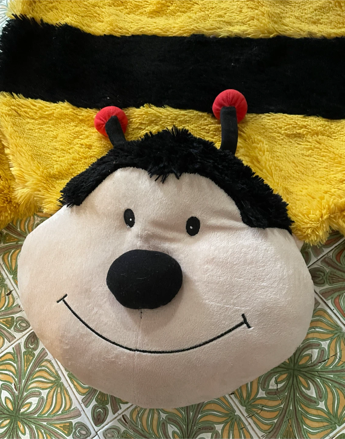Plush Bumble Bee Rug/Mat - photo 2