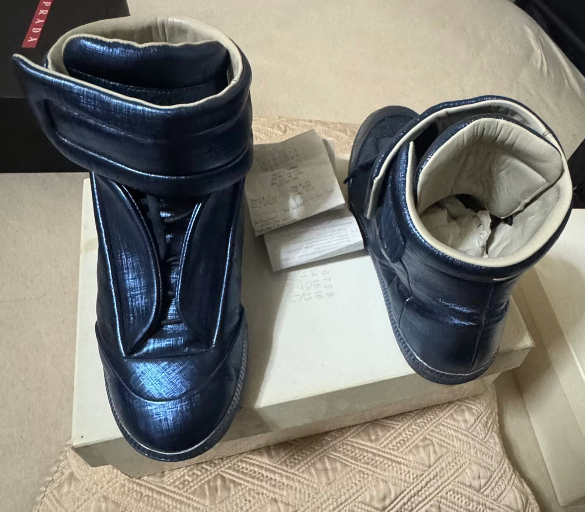 Margiela “Metalic Blue” Future Sneakers