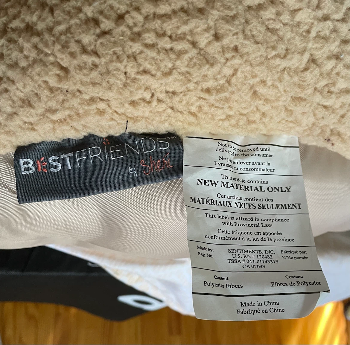 BESTFRIENDS by Sheri Plush Pet Bed - photo 3