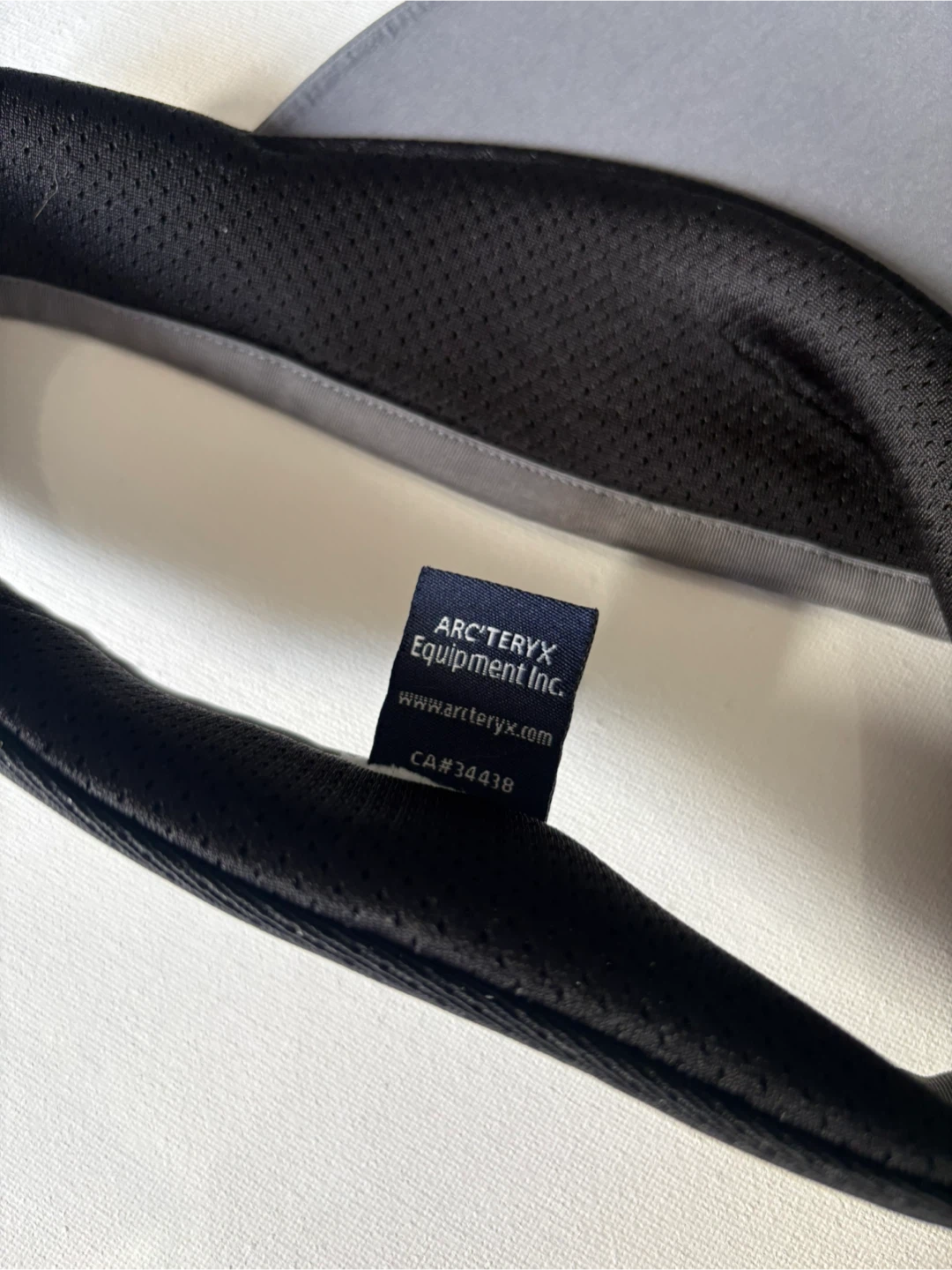 Vintage Arc’teryx Neutro visor cap - photo 3