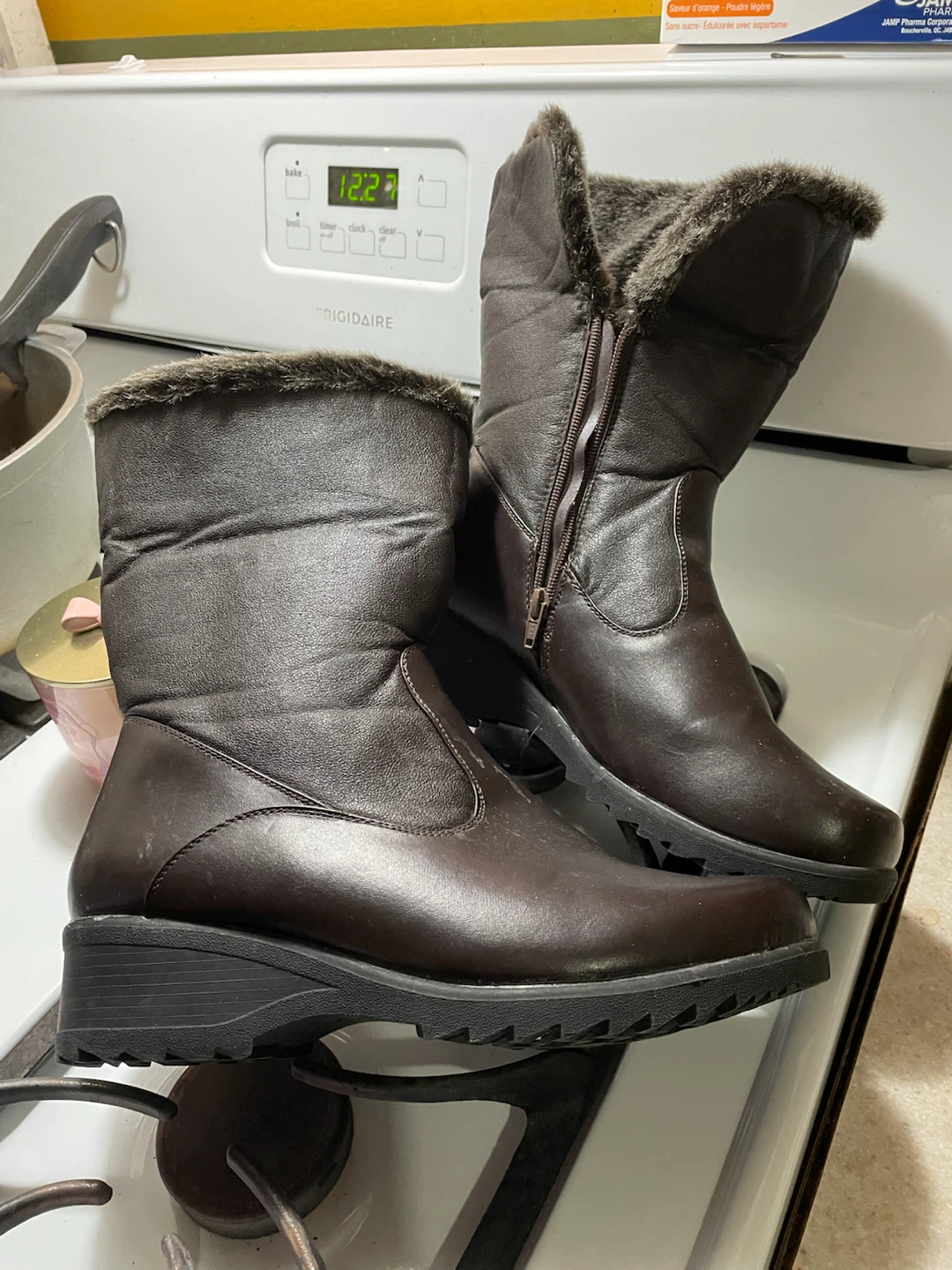 Brown Faux Fur Lined Winter Boots