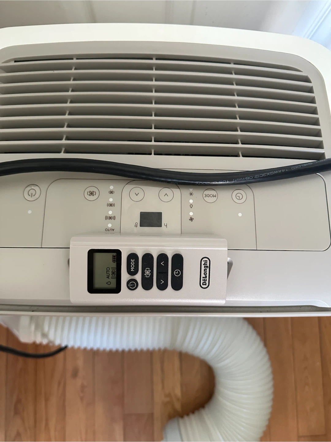 DeLonghi Pinguino Portable Air Conditioner - photo 5