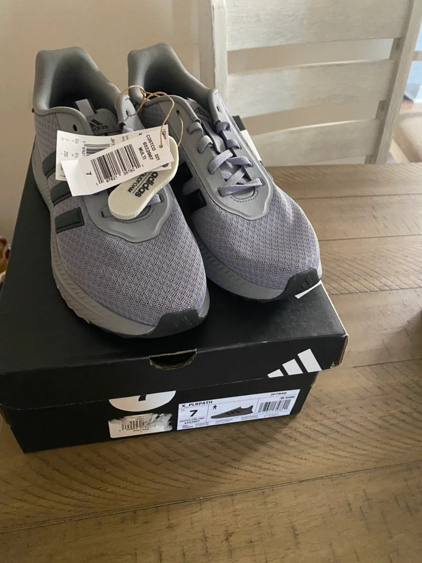 Adidas Running Shoes -  Size 7 - photo 3
