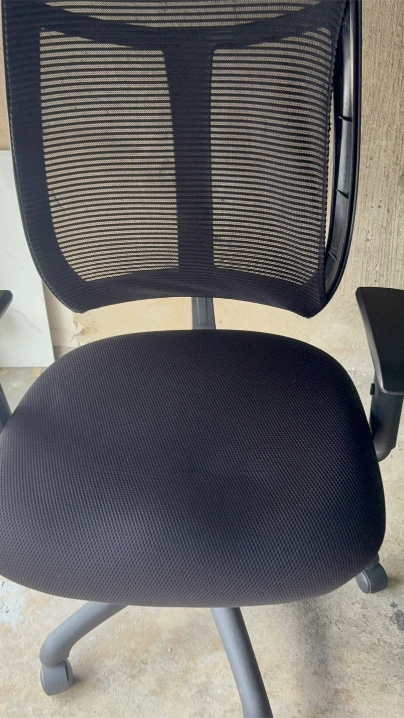 Black Mesh Office Chair