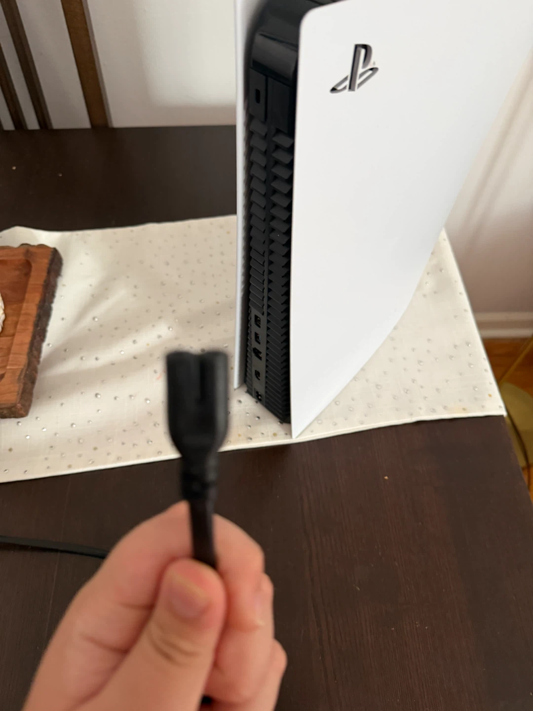 I’am selling a ps5 - photo 2