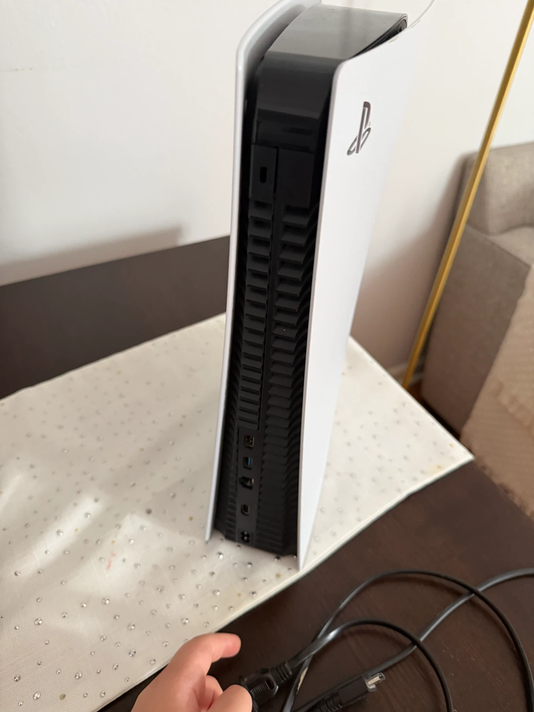 I’am selling a ps5 - photo 3