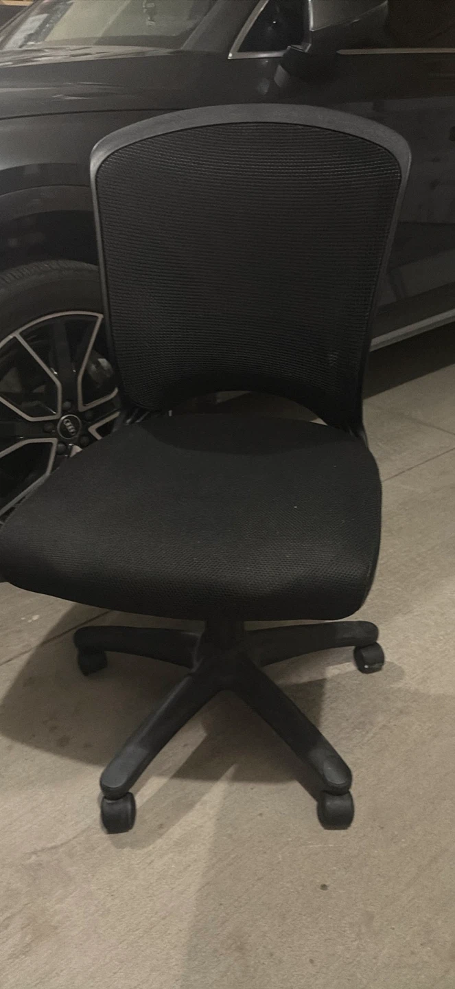 Black Mesh office adjustable height Desk chair - photo 2