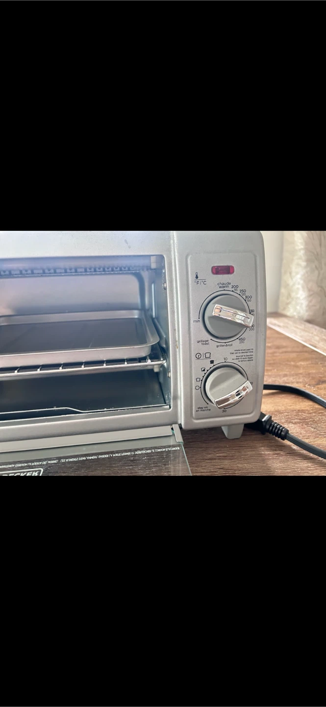 Black+Decker Countertop Toaster Oven - photo 2