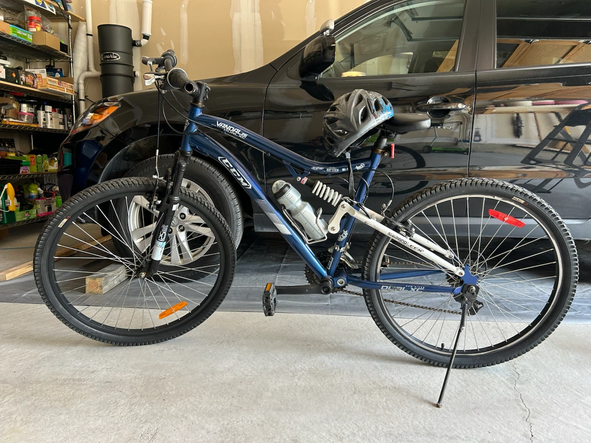 CCM Vandal Dual XC 26-inch Mountain Bike