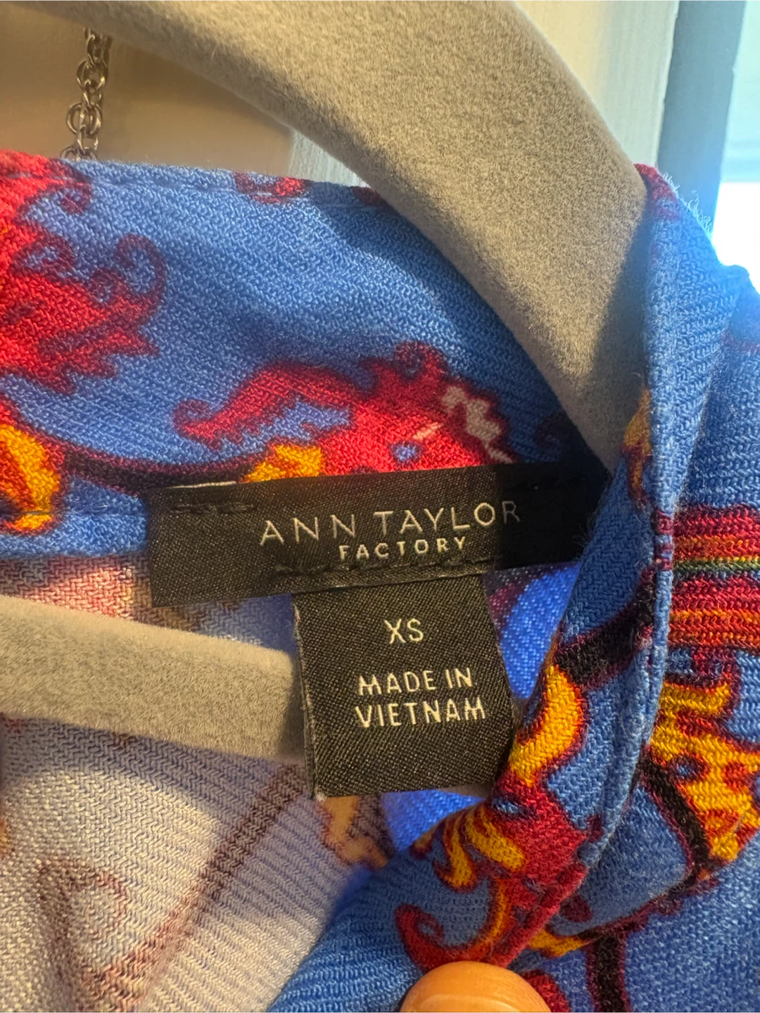 Ann Taylor Factory Blue Floral Blouse - photo 2