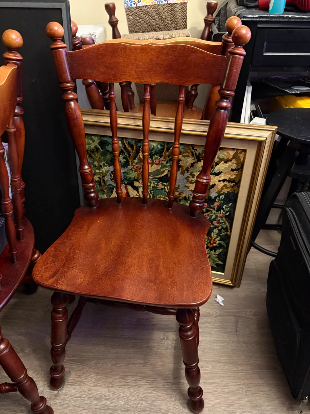 Wooden Dinning table and chairs - photo 3