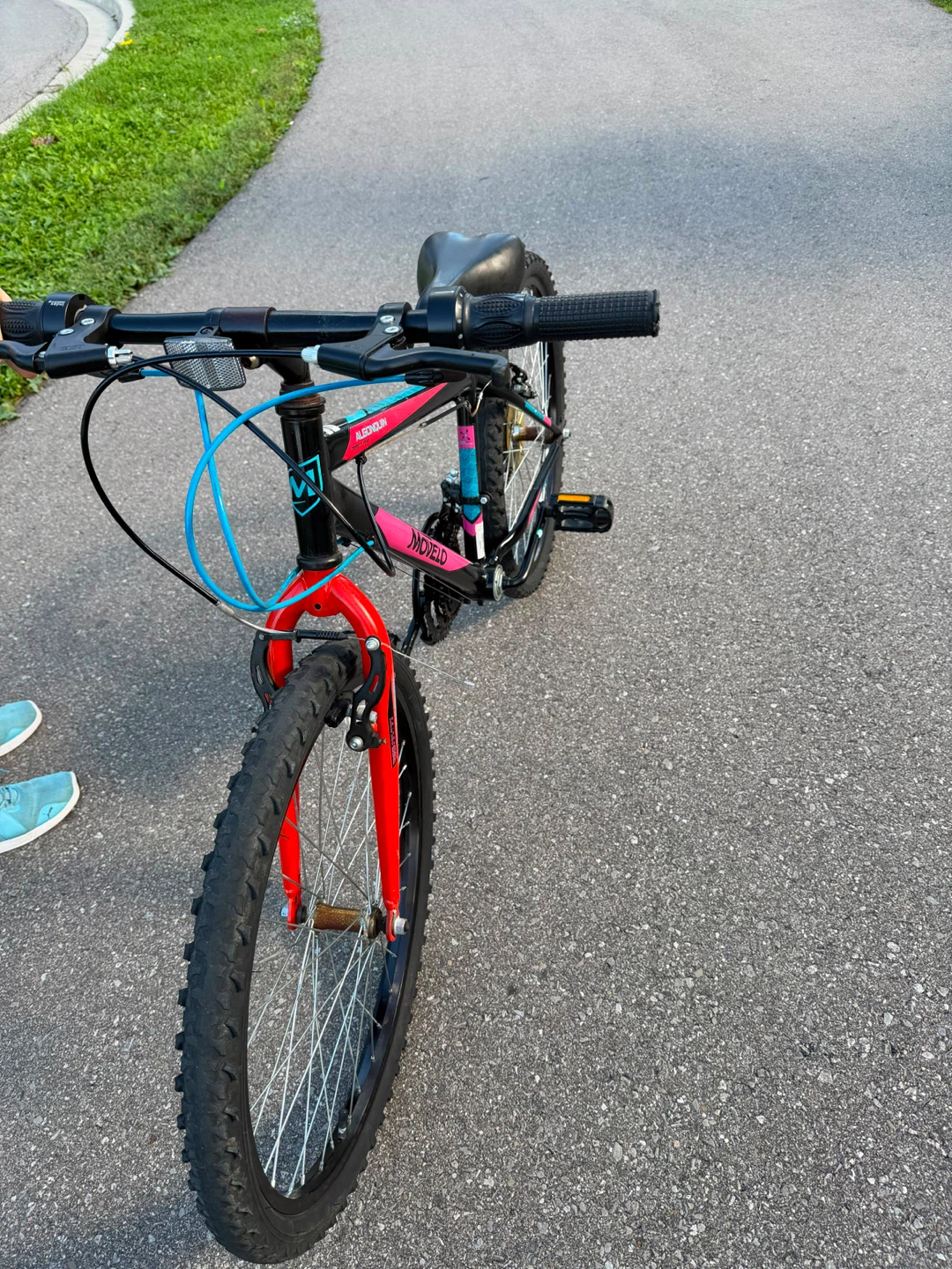Movelo Mountain Bike - photo 2