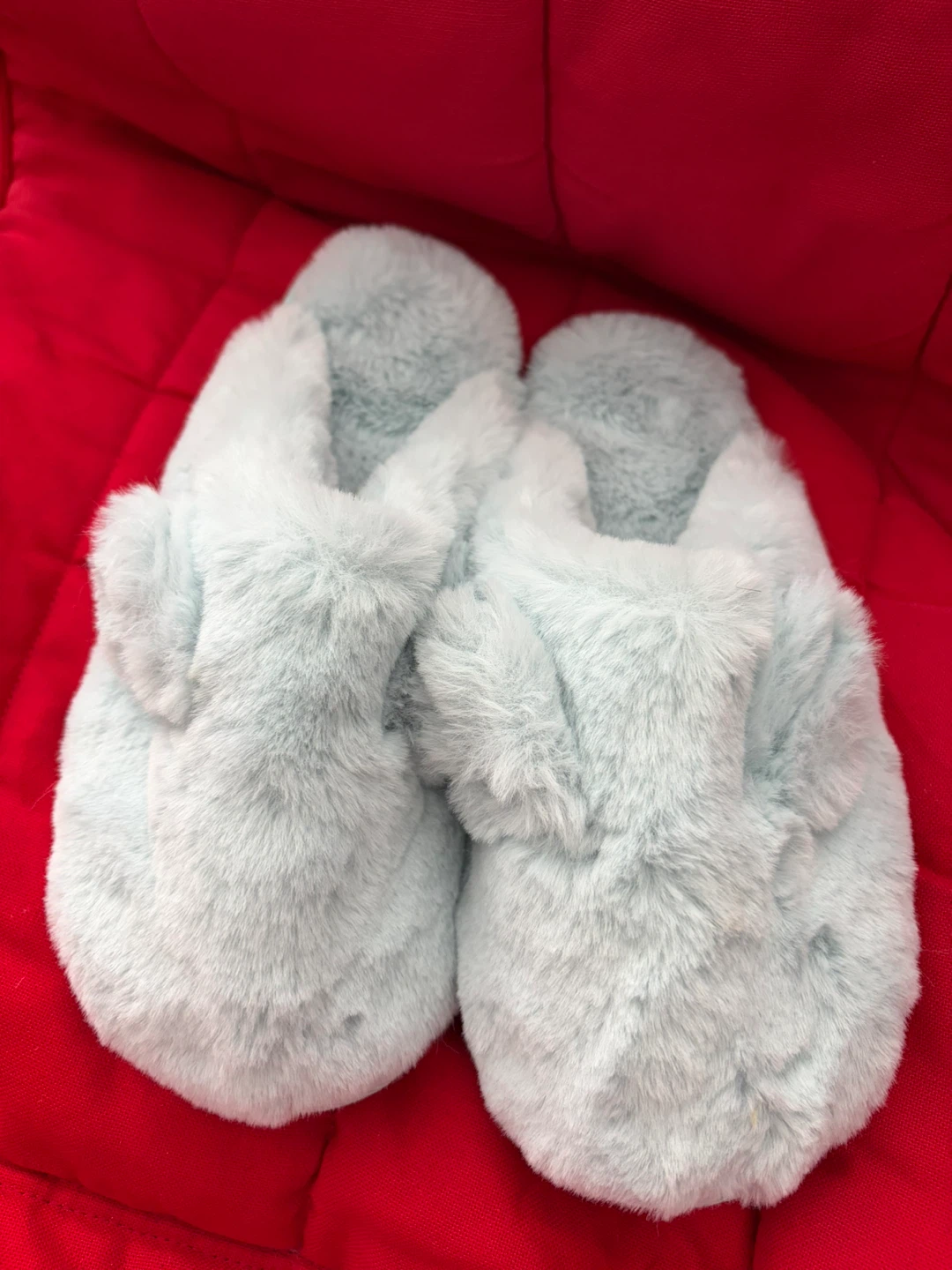 Light blue faux fur house slippers