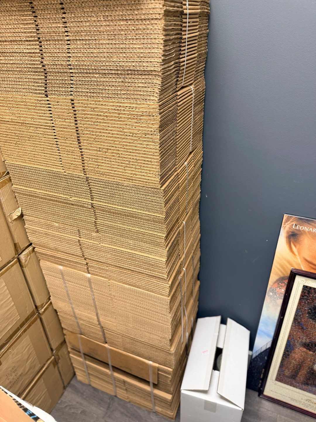 200 pieces Uline S-4487 Cardboard Shipping Boxes - photo 2