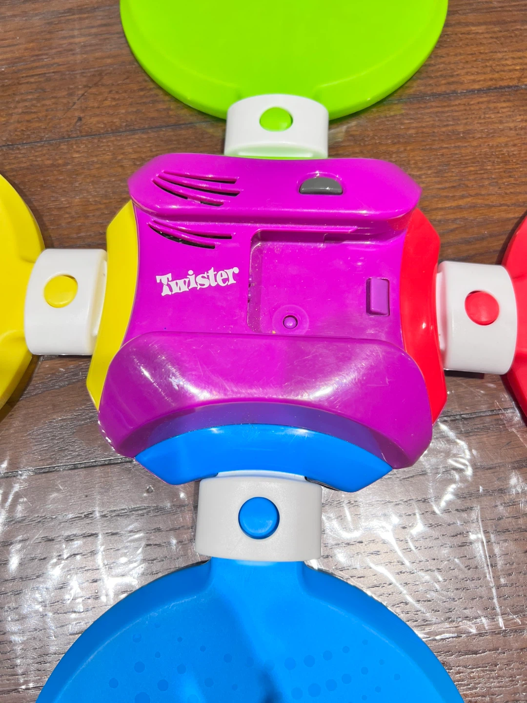 Twister Moves Hip Hop Spots Electronic Dance Game - photo 2