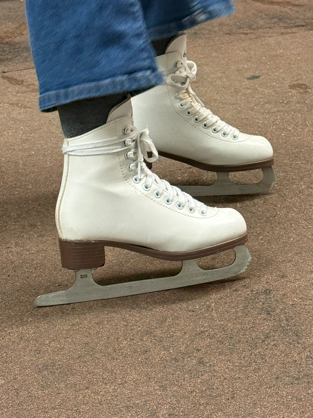 jackson Figure Skates size 3 - photo 3