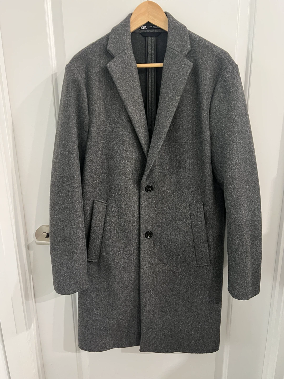 Zara Men’s Grey 4 Way Coat