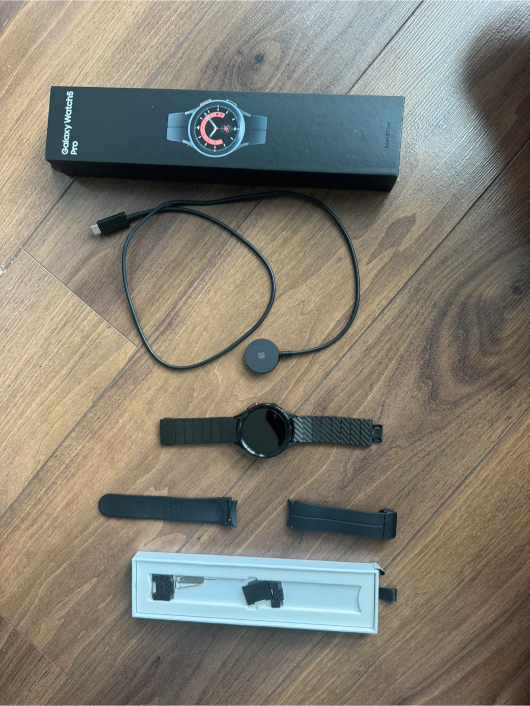 Samsung Galaxy Watch 5 Pro + Premium Carbon Fiber Band - photo 3