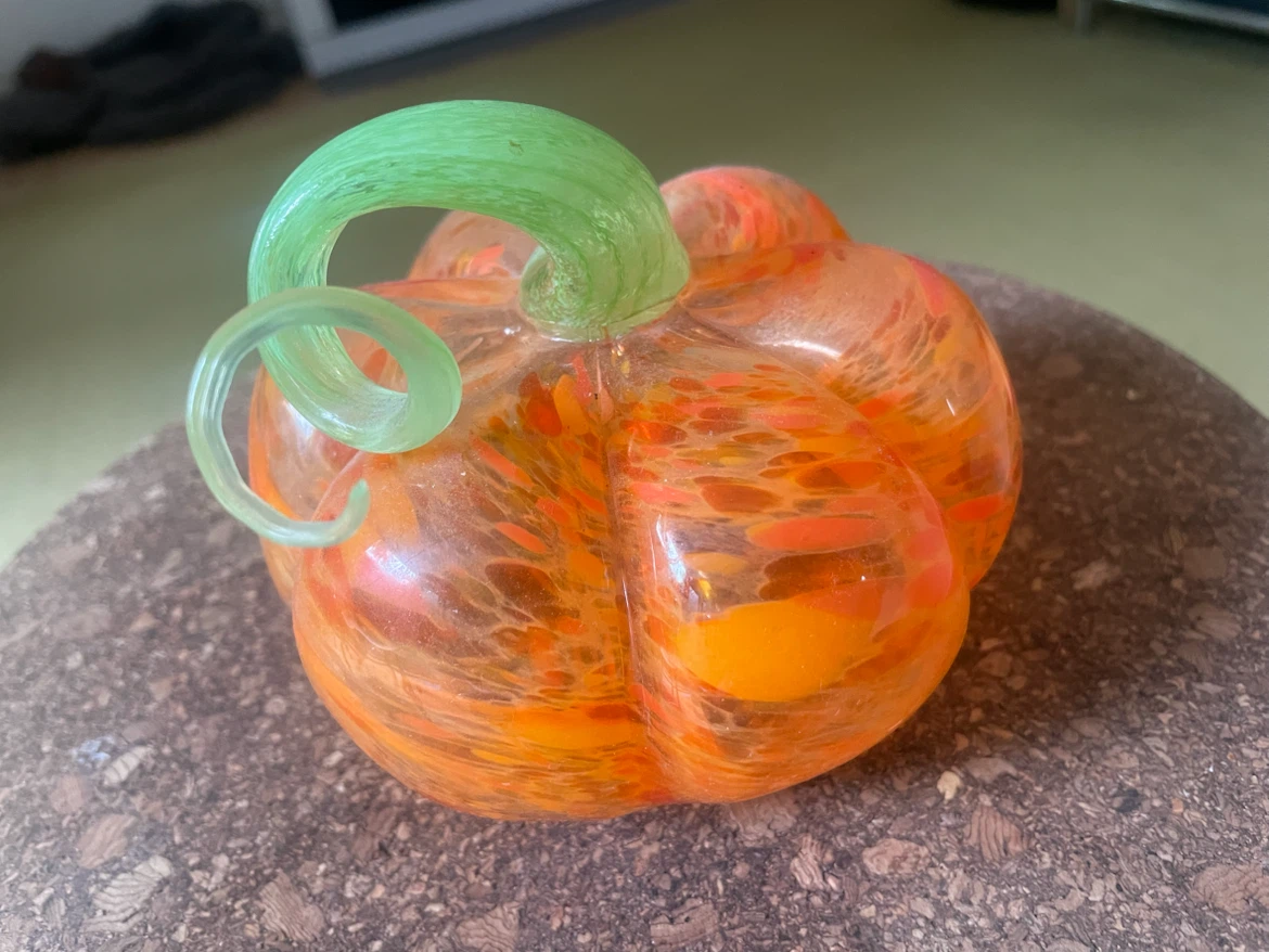 Two hand blown glass pumpkins - photo 2